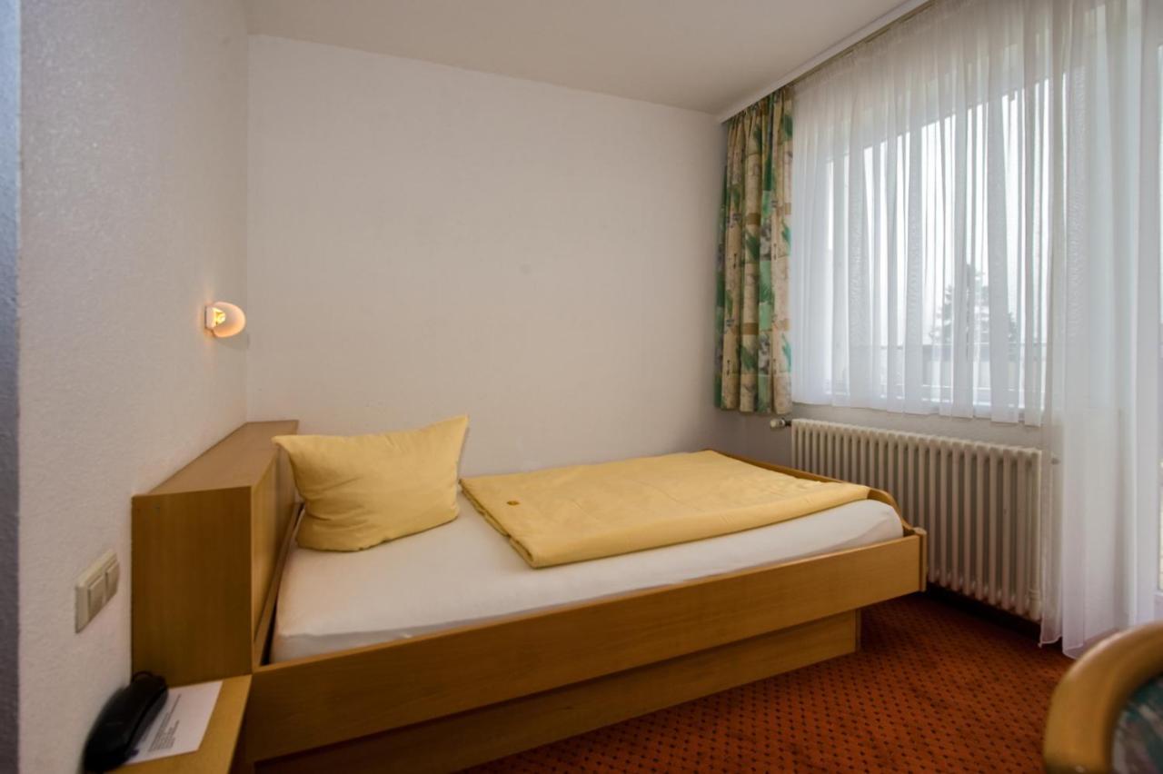 Jufa Hotel Schwarzwald Ленцкирх Экстерьер фото